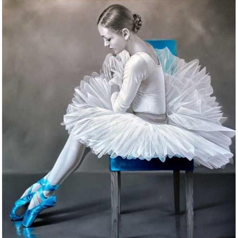 Elegant Ballet Girl ...
