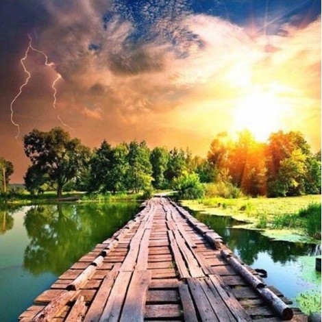 Shinning Sun & Striking Light