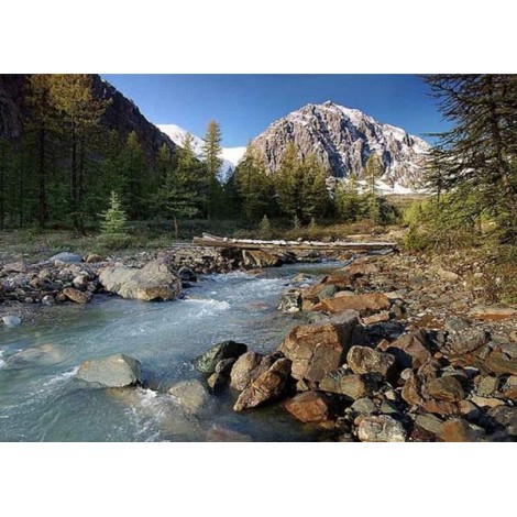 Mount Scenery - Diamond Painting Kit