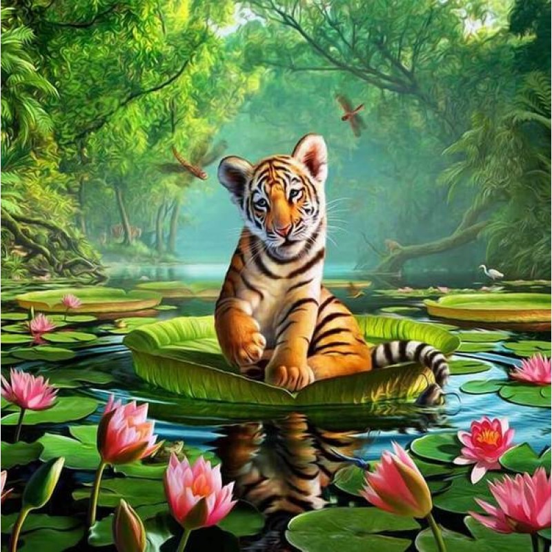 Tiger Sitting in Wat...